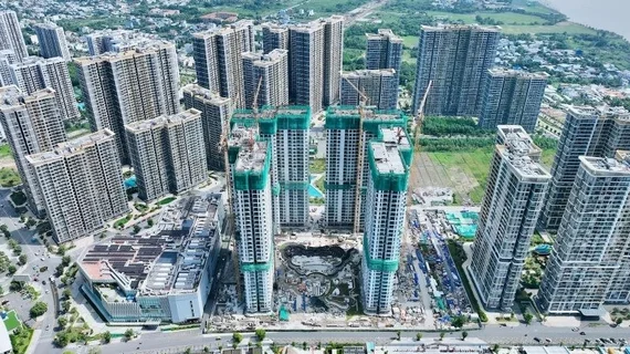 Tồn kho tăng, giao dịch bất động sản giảm trong quý II/2026