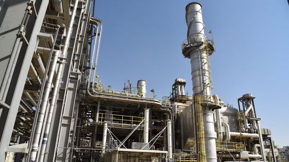 Giá dầu Brent gần 90 USD/thùng do xung đột tại Hormuz gia tăng