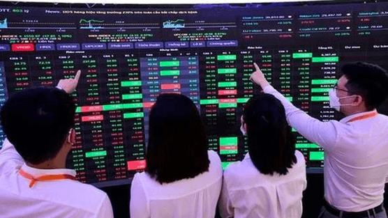Hàng tỷ USD chờ đổ vào chứng khoán Việt Nam, loạt cổ phiếu được dự báo hút tiền mạnh