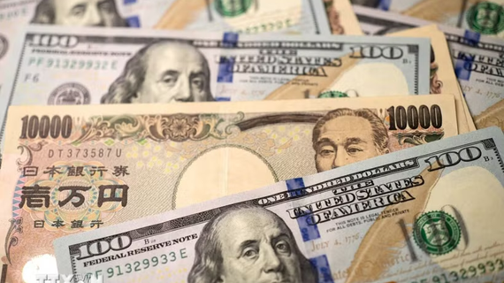 Đồng USD trước bước ngoặt do đồng yen mạnh lên và số liệu việc làm Mỹ