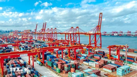 ADB nâng dự báo tăng trưởng của khu vực châu Á-Thái Bình Dương lên 5%