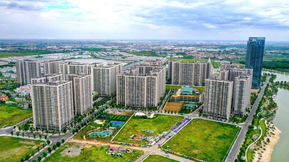 Nghịch lý trên thị trường chung cư, giá giảm nhưng người mua không mặn mà