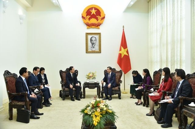 tong-giam-doc-samsung-dau-tu-xay-dung-nha-may-tai-thai-nguyen-la-lua-chon-sang-suot-20230113180119-6013.jpg