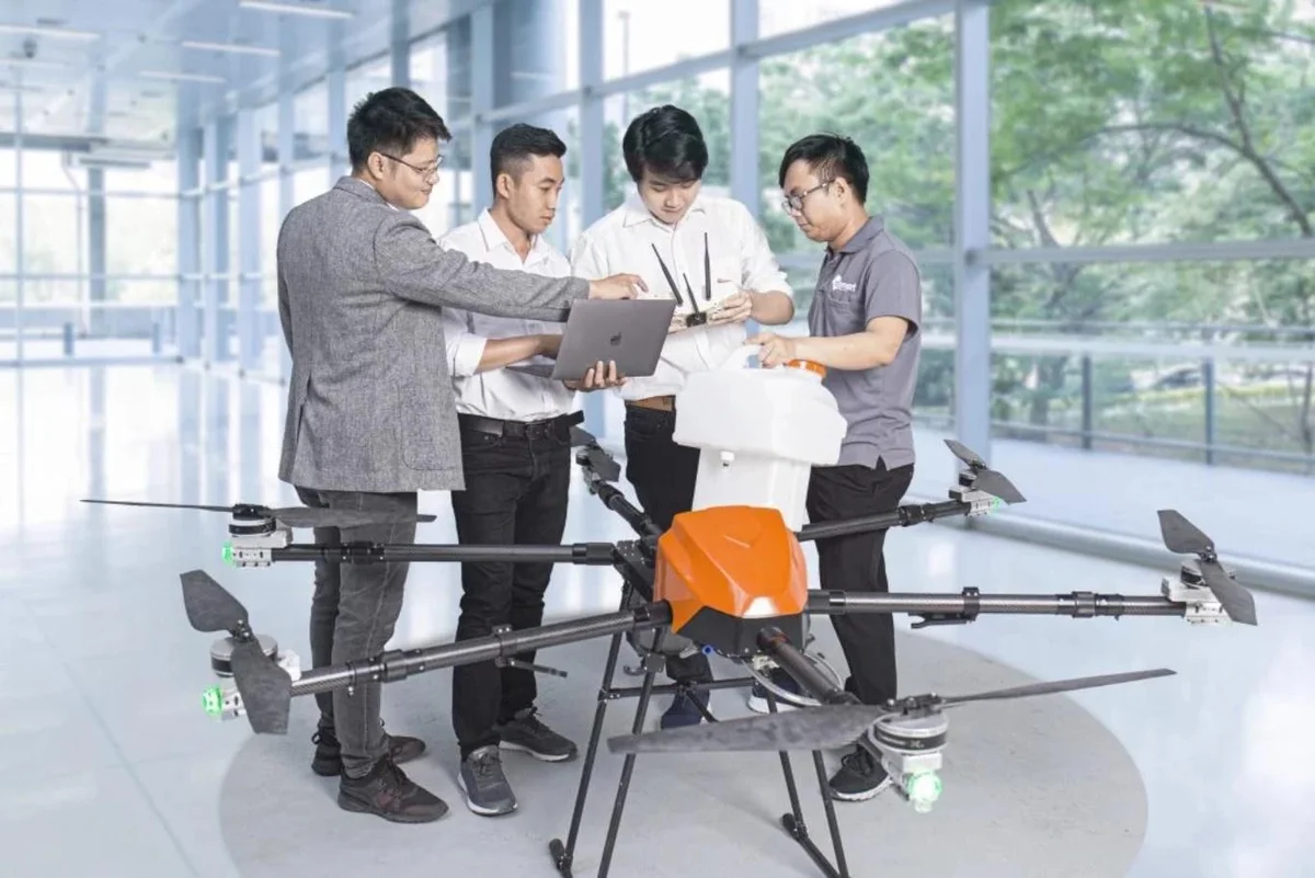 startup-sang-che-drone-ai-va-khat-vong-cat-canh-nong-nghiep-thong-minh-20221119224814-784.jpg