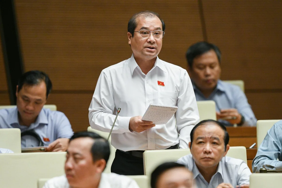 het-tin-nhan-rac-den-cuoc-goi-lua-dao-bo-truong-nguyen-manh-hung-noi-gi-ve-giai-phap-chan-20221104155239-4769.jpg