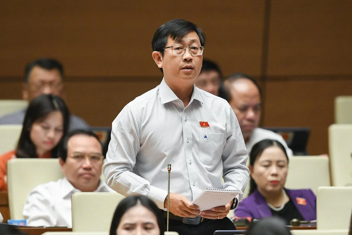 het-tin-nhan-rac-den-cuoc-goi-lua-dao-bo-truong-nguyen-manh-hung-noi-gi-ve-giai-phap-chan-20221104155254-1389.jpg