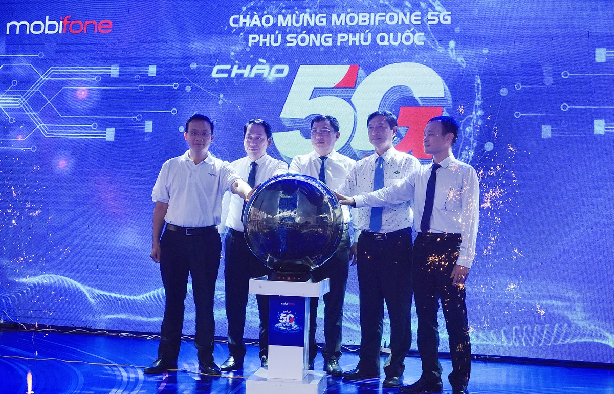 5gphuquoc-120221108143437-4886.png