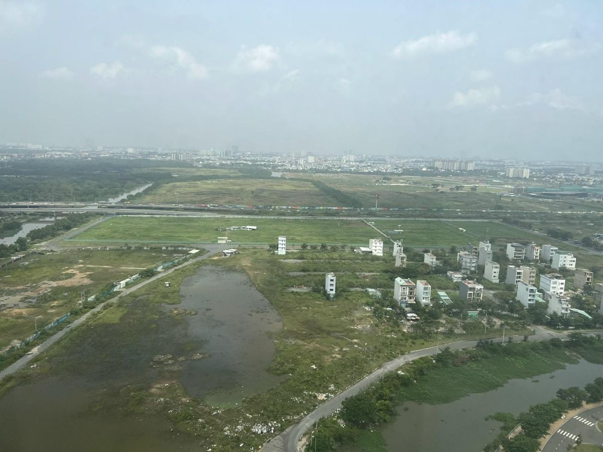 mot-so-doanh-nghiep-bat-dong-san-dang-dung-cac-bien-phap-dau-don-de-ton-tai-20221107165256-8263.jpg