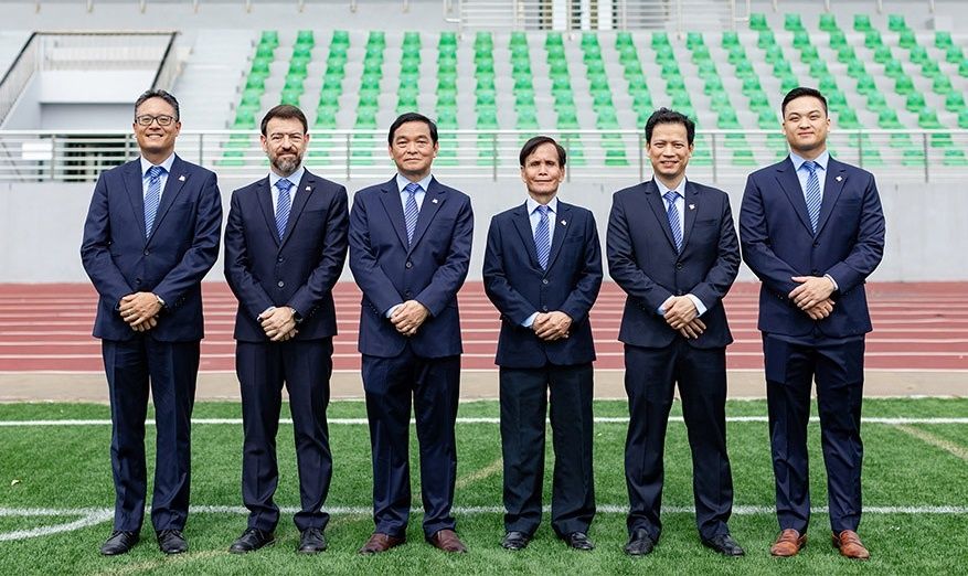 chan-dung-nguoi-thay-ong-le-viet-hai-ngoi-ghe-chu-tich-hdqt-xay-dung-hoa-binh-20221214173906.jpg?rt=20221214173908