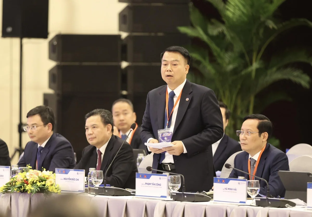 thu-tuong-da-co-benh-thi-phai-chua-trong-dieu-kien-kho-khan-nen-cang-kho-khan-20221217233016-4837.jpg