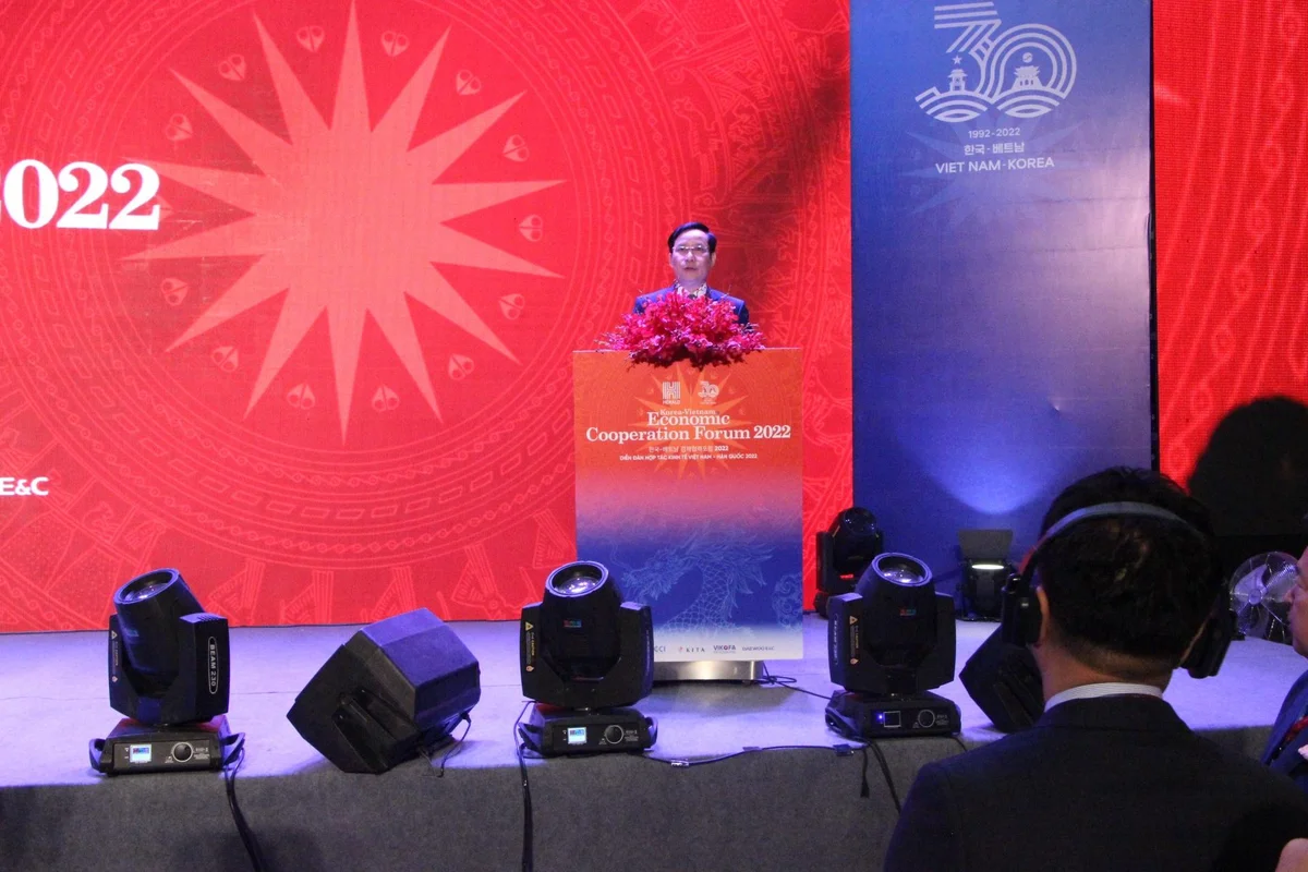 viet-nam-han-quoc-ky-vong-tao-nen-ky-tich-song-hong-tu-niem-cam-hung-song-han-20221217004548-2886.jpg