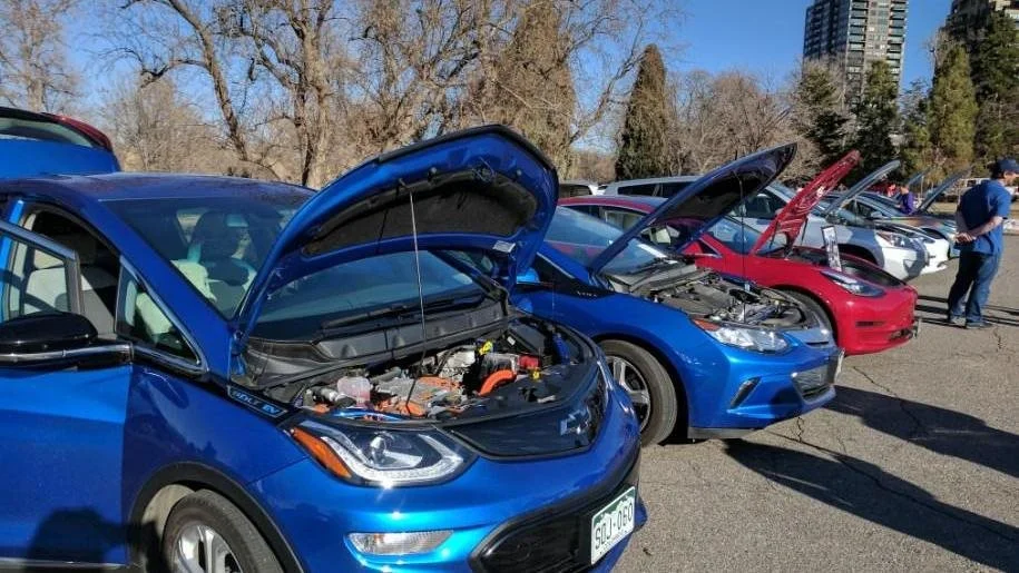 electric-vehicle-show-1024xx915-515-0-86-8746.jpg