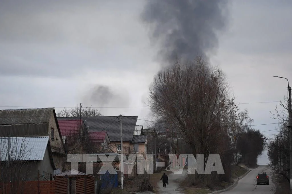 125812-giao-tranh-tiep-dien-giua-binh-si-nga-va-ukraine-246.jpg