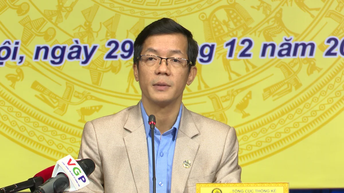 xuat-nhap-khau-du-bao-duoc-cai-thien-nho-trung-quoc-mo-cua-tro-lai-20221230165518-403.jpg