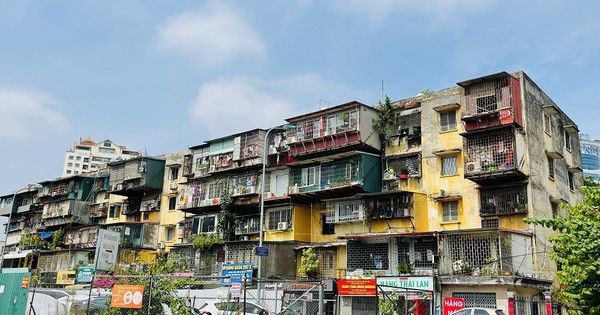 Giật mình với chung cư cũ đã ọp ẹp xuống cấp có giá lên tới cả trăm triệu đồng/m2, ngang ngửa với căn hộ hạng sang