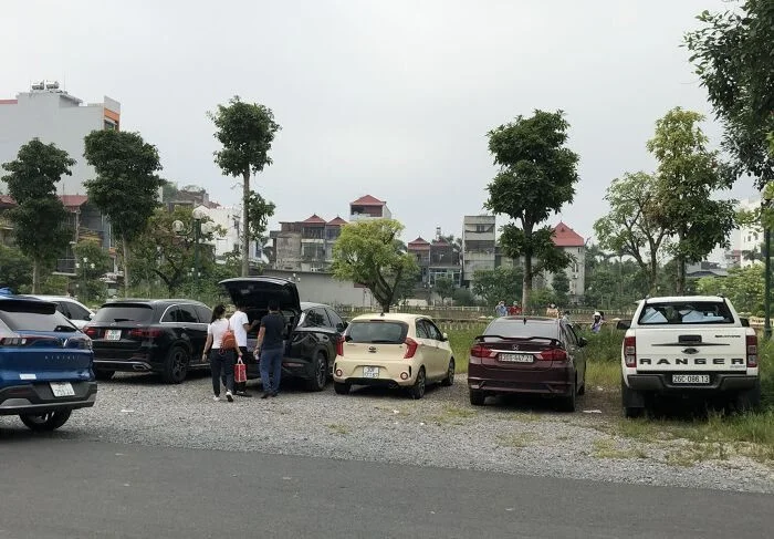 Nhà đầu tư trông chờ thị trường bất động sản sẽ còn đợt giảm giá?