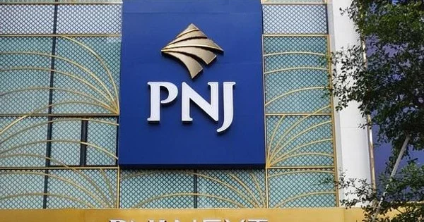 Sức mua suy yếu, PNJ ghi nhận lợi nhuận tháng 4 sụt giảm 23% so với cùng kỳ năm trước