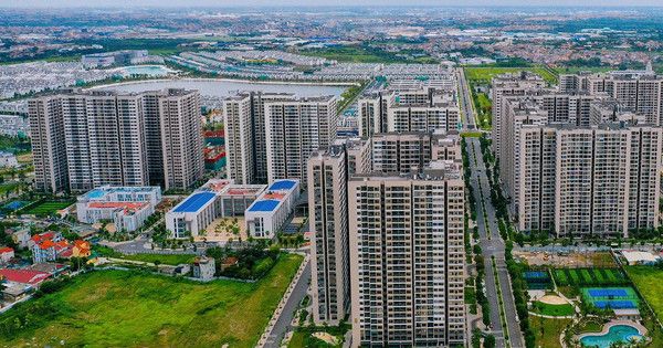 Bất ngờ mất việc, người mua nhà vỡ kế hoạch trả góp: "Có thể tôi phải bán giá rẻ"