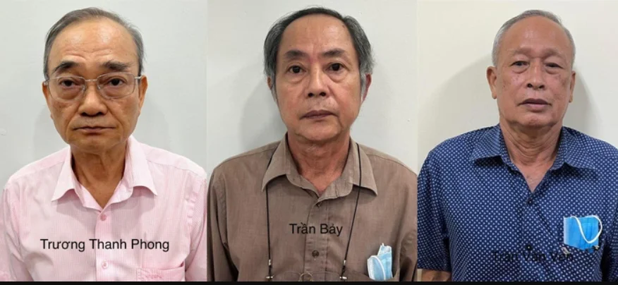 Các bị can Trương Thanh Phong, Trần Văn Vẹn, Trần Bảy (từ trái qua) tại cơ quan công an - Ảnh: Bộ Công an