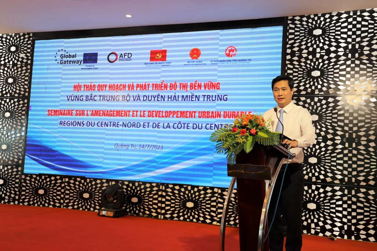 thu-truong-nguyen-tuong-van-7304.jpg