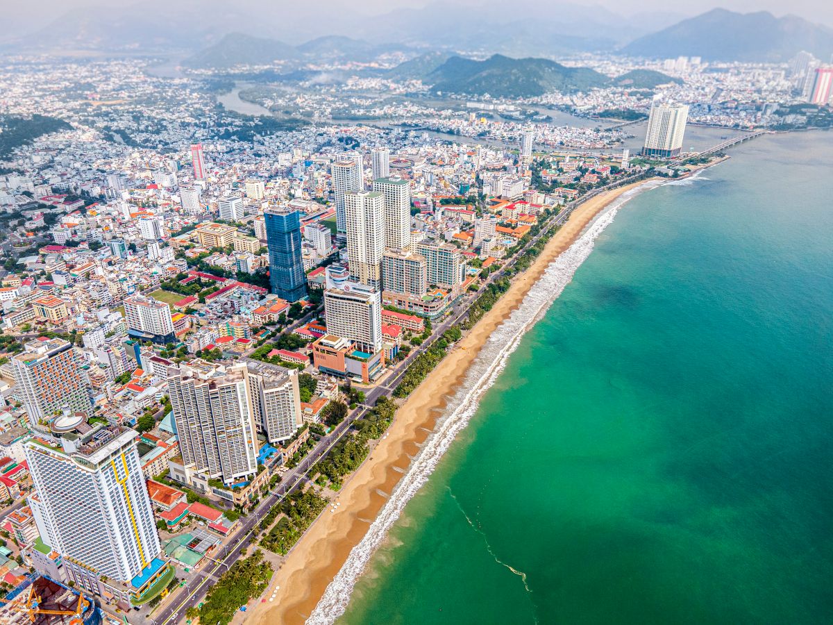 Hàng nghìn tỷ đồng đổ vào thị trường, giao dịch bất động sản ở Khánh Hòa tăng vọt
