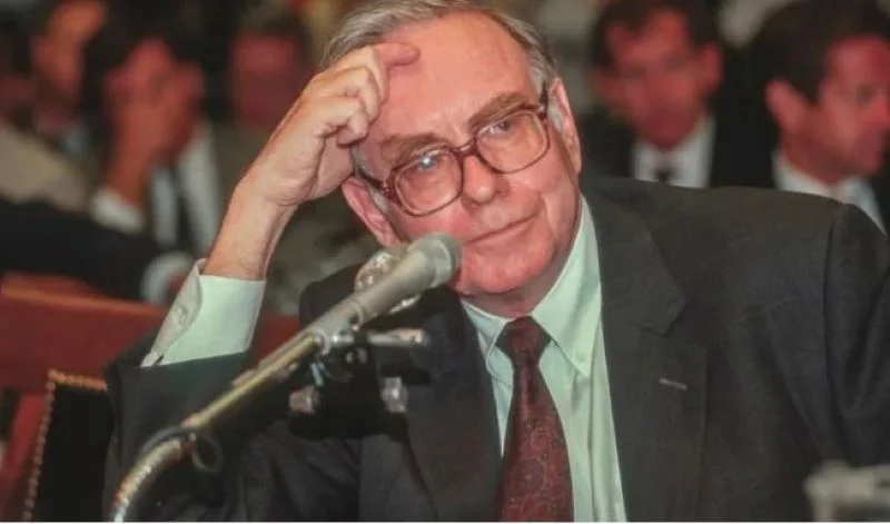 Huyền thoại đầu tư Warren Buffett cũng có lúc mắc sai lầm, gây thiệt hại 11 tỷ USD