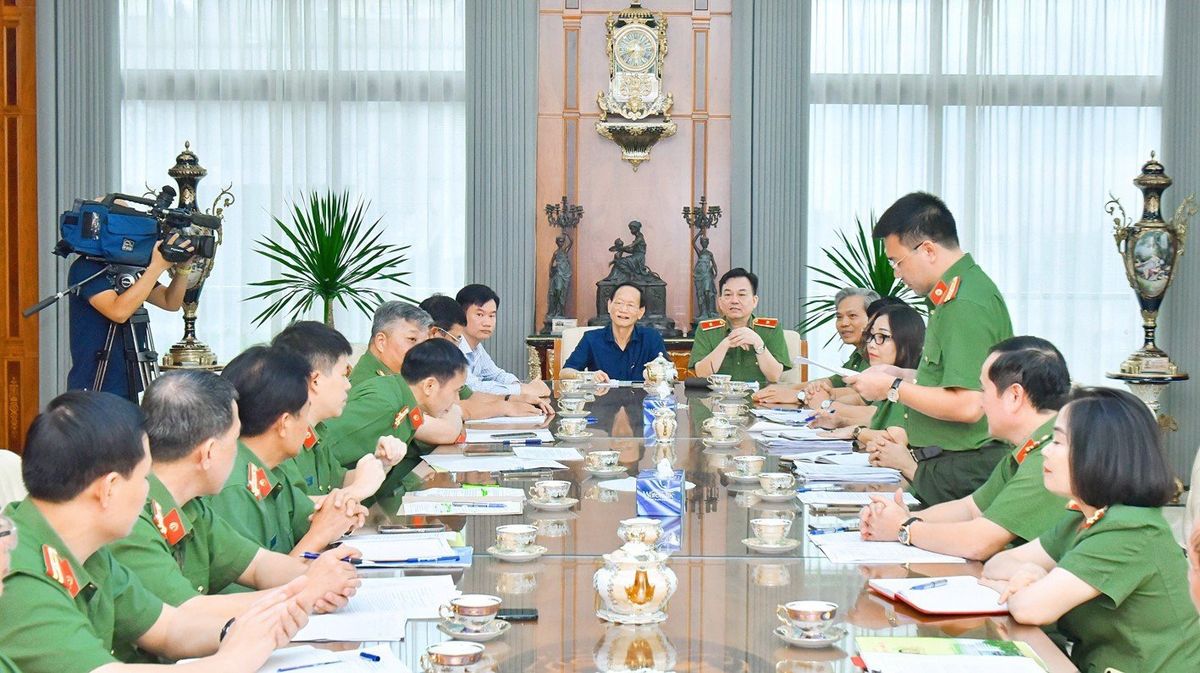 buoi-gap-go-giua-cuc-quan-ly-xay-dung-va-doanh-trai-bo-cong-an-tap-doan-geleximco-va-abbank-da-dien-ra-thanh-cong-tot-dep-9954.jpeg