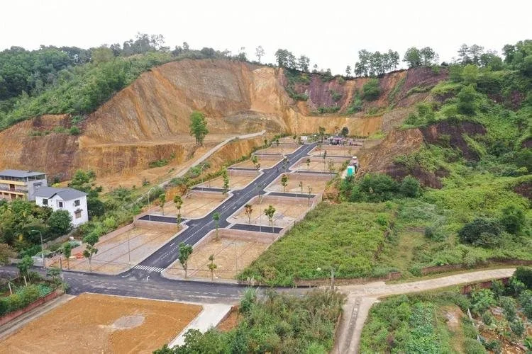 Đầu tư đất nền bây giờ hay đợi thêm?