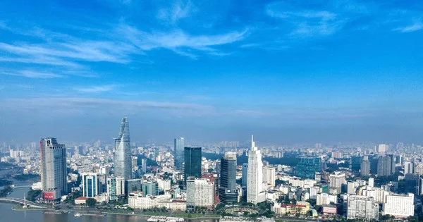 Chuyên gia dự báo thị trường bất động sản sẽ từng bước có sự phục hồi ổn định, bền vững trong năm 2024. Ảnh minh họa