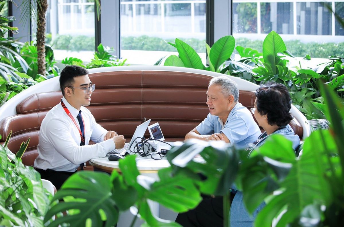 quyet-liet-trien-khai-tai-co-cau-theo-de-an-chinh-phu-techcombank-dat-loi-nhuan-2023-cao-hon-so-voi-muc-tieu-dau-nam-20240122202429-2143.jpg