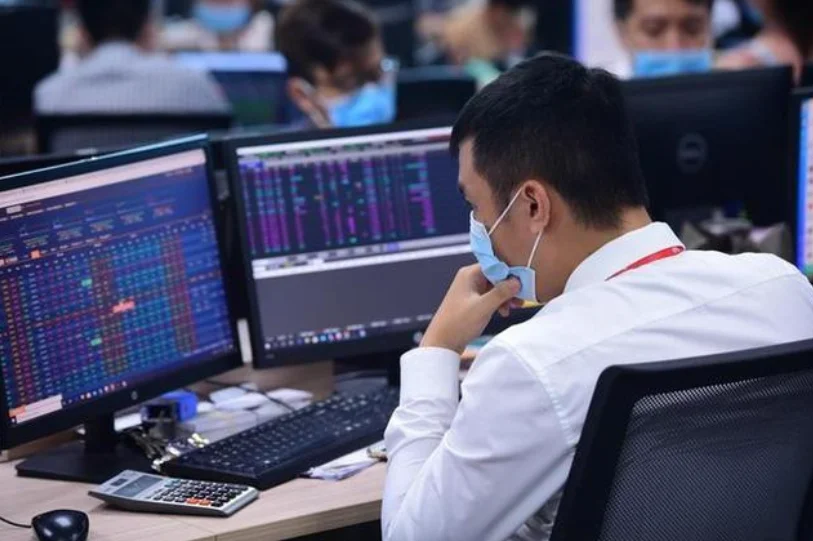 Bất ngờ: Doanh thu môi giới chứng khoán sụt giảm trong quý 4, nhưng dư nợ margin toàn thị trường lại tăng mạnh