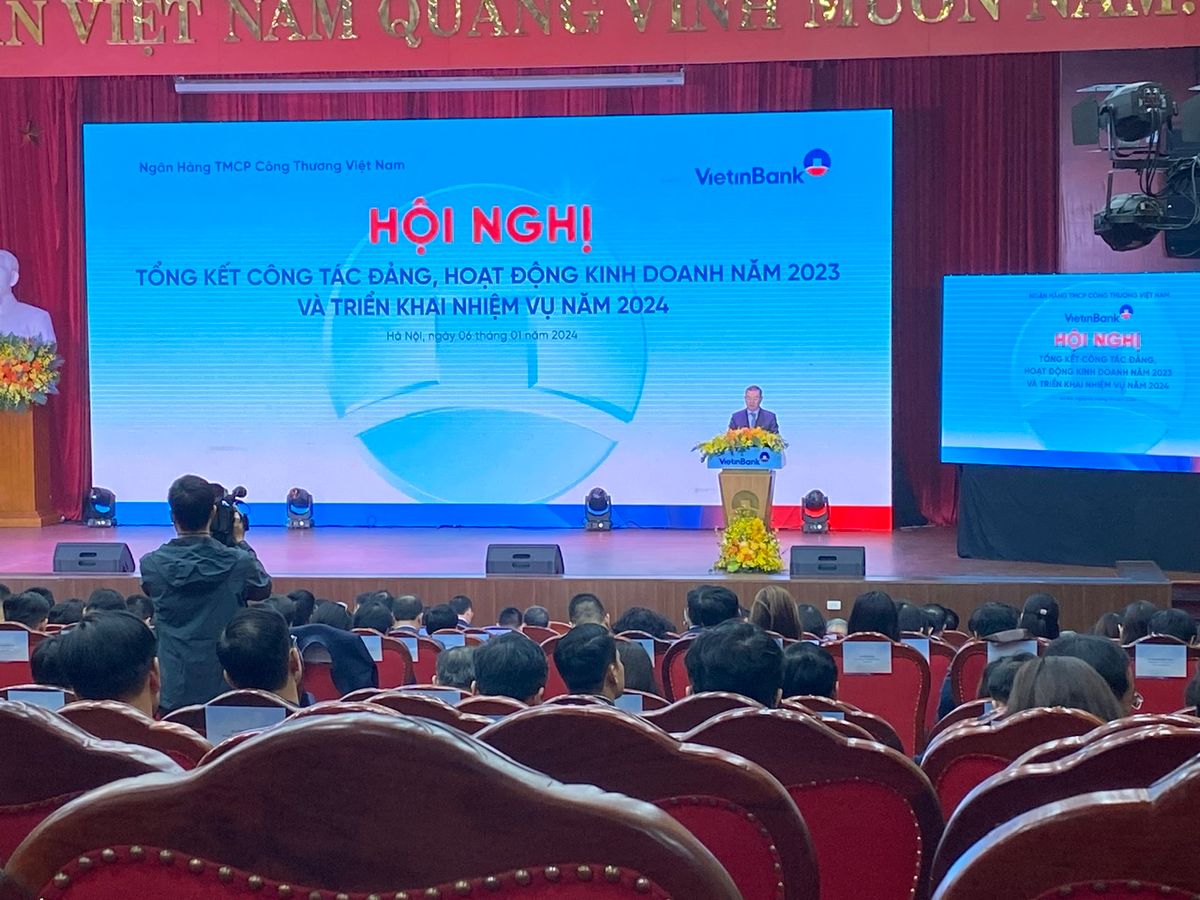 Hội nghị Tổng kết công tác Đảng, hoạt động kinh doanh năm 2023 và triển khai nhiệm vụ 2024 của VietinBank.