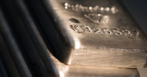 Vàng có thể tiếp tục tiến xa, nhưng "người anh em họ" này mới là "ngôi sao sáng", được kỳ vọng tăng phi mã trong nay mai