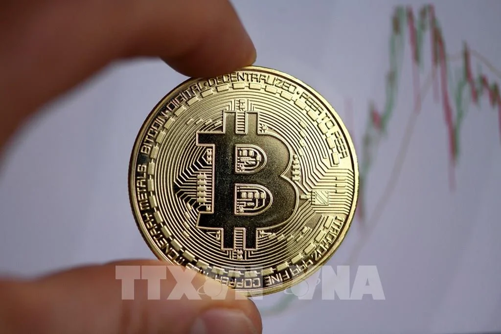 113234-bitcoin-tiep-tuc-cham-dinh-gia-moi.jpg