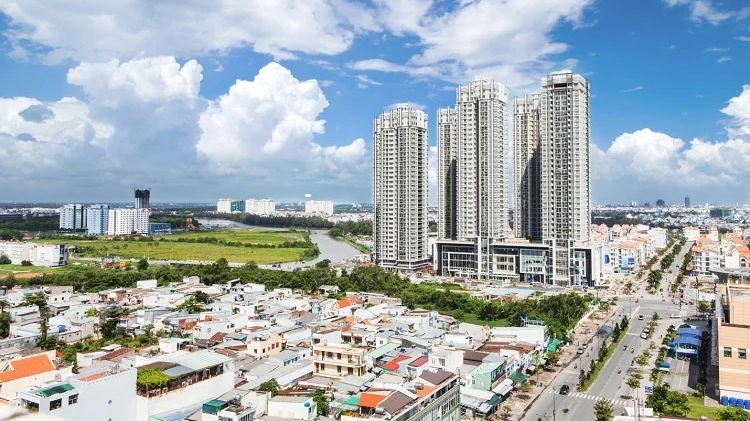 Lượng chung cư mới chào bán ra thị trường TP.HCM giảm hơn một nửa