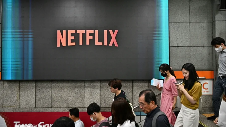 Netflix và các đối thủ khởi động cuộc chiến pháp lý tại Xứ sở Lá phong