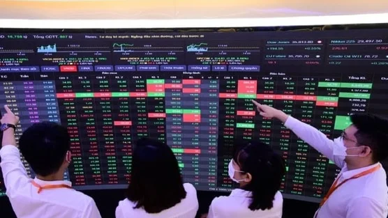 Hai kịch bản cho thị trường chứng khoán Việt Nam tháng 11/2025