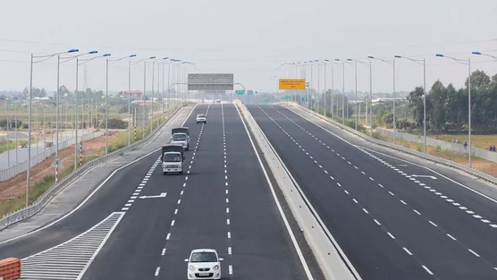 Gói tín dụng 500.000 tỷ đồng: “Mạch máu” mới cho hạ tầng, công nghệ Việt Nam năm 2026