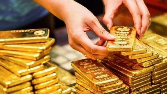 Cổ phiếu PNJ xuống “đáy” hơn 1 năm bất chấp giá vàng lập đỉnh mọi thời đại, điều gì đang diễn ra?