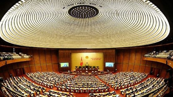 Quốc hội chính thức thông qua Nghị quyết lịch sử: Cả nước còn 34 tỉnh, thành phố từ hôm nay
