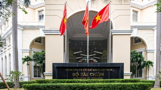 Bộ Tài chính bãi bỏ thông tư về tự vay, trả của doanh nghiệp mà nhà nước sở hữu trên 50% vốn điều lệ