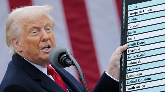 Trump tuyên bố tiếp tục đàm phán thương mại với Ấn Độ