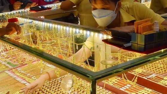 Hôn nay 14/9: Giá vàng nhẫn, vàng miếng tiếp đà giảm?