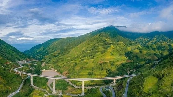 Cầu cạn 1.400 tỷ có trụ 83m cao nhất Việt Nam ngưng hoạt động sau 1 năm khai thác: DN nào đứng sau?