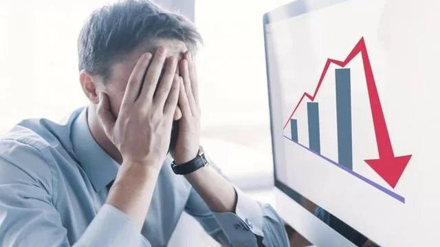 Tự doanh CTCK tiếp đà bán ròng trong phiên cuối tuần, hai cổ phiếu bị 