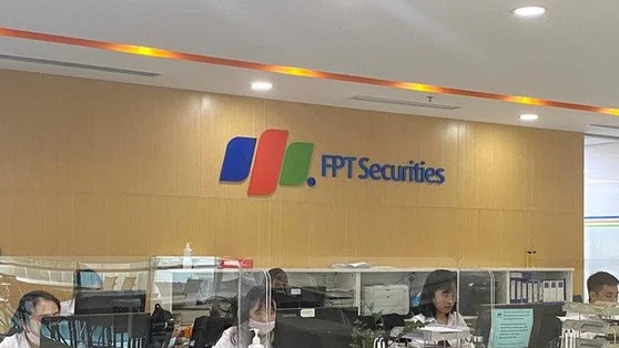 Vi phạm hành chính về thuế, FPTS bị xử phạt