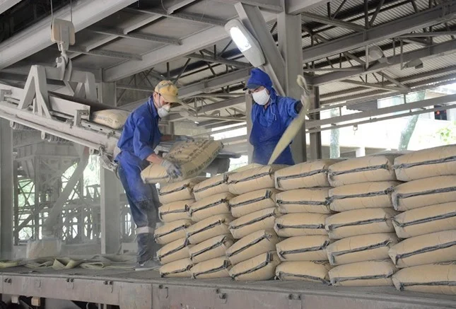 Ngành xi măng tìm lời giải cho bài toán phát thải và hạn ngạch carbon