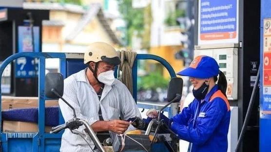 Kết luận số 14 của Bộ Chính trị về bảo đảm nguồn cung, giá nhiên liệu trong tình hình mới