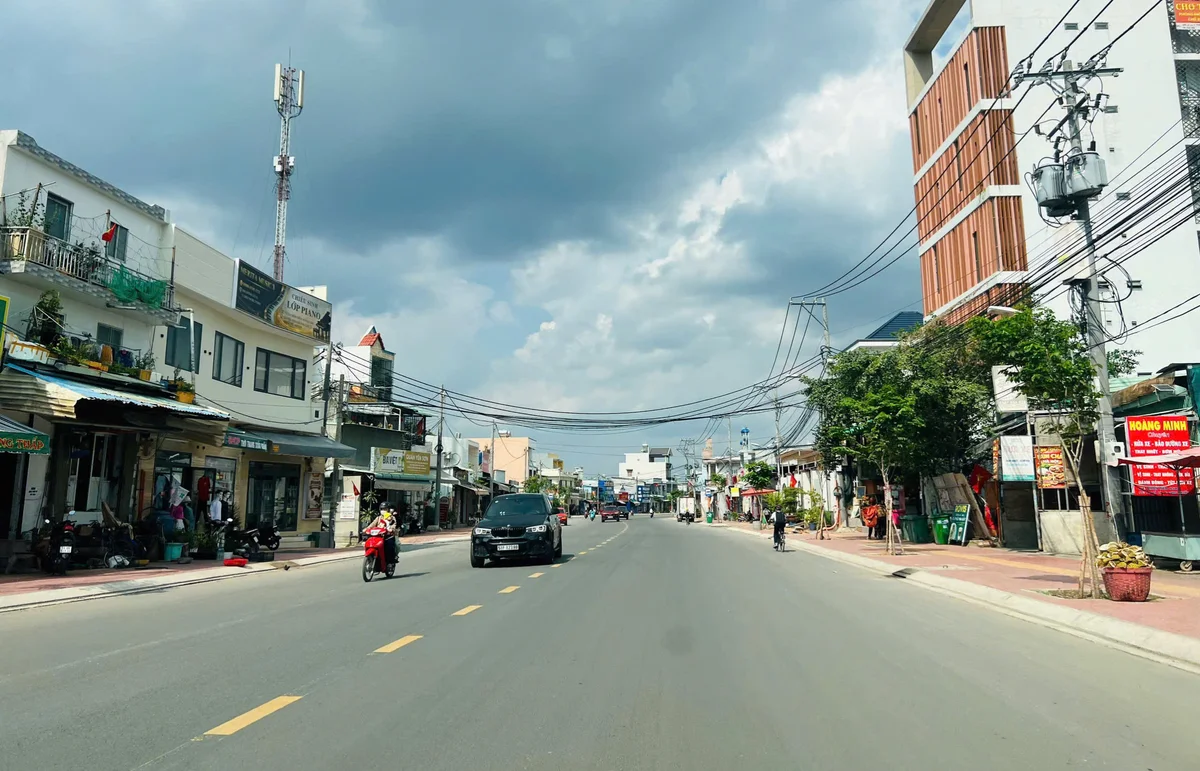 [Chùm ảnh] Đường Lò Lu, Lã Xuân Oai “thay áo mới”, diện mạo đô thị khu Đông TP. Hồ Chí Minh đổi khác từng ngày
