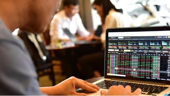 Vingroup bị nhóm công ty chứng khoán bán mạnh hơn trăm tỷ phiên 16/6